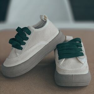 Kids Canvas Shoes with Green Laces